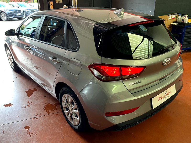 HYUNDAI I30 2022