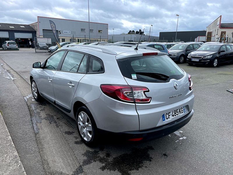 RENAULT MEGANE ESTATE 2012