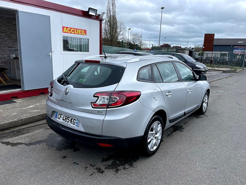 RENAULT MEGANE ESTATE 2012