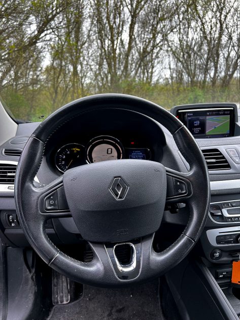 RENAULT MEGANE III Estate 2014