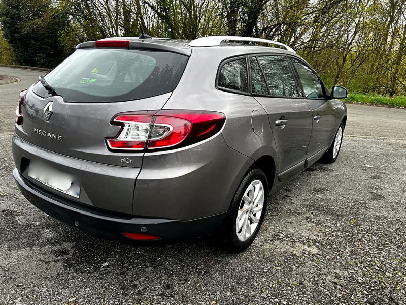 RENAULT MEGANE III Estate 2014