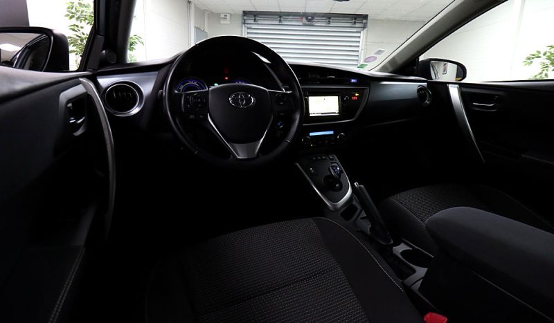 TOYOTA AURIS 2014