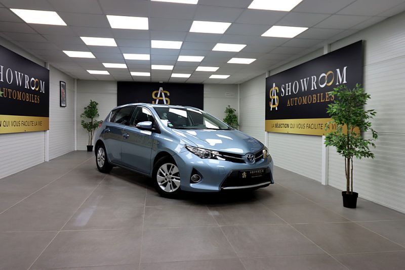 TOYOTA AURIS 2014