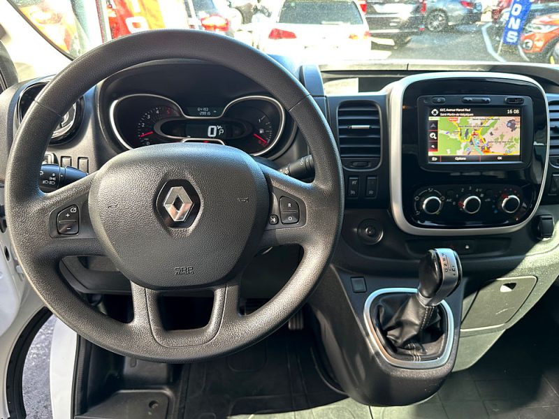 RENAULT TRAFIC III Camionnette 2019