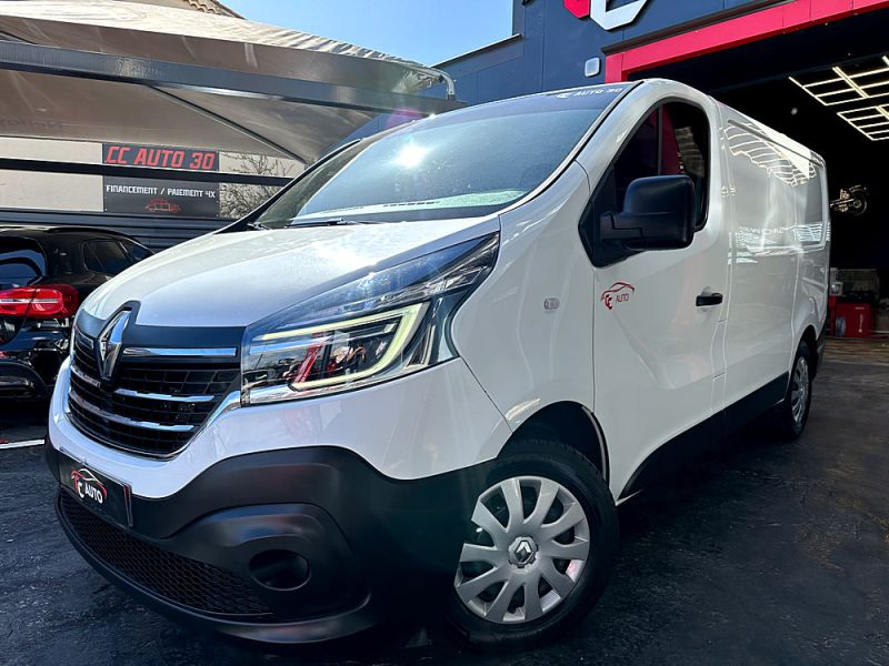 RENAULT TRAFIC III Camionnette 2019