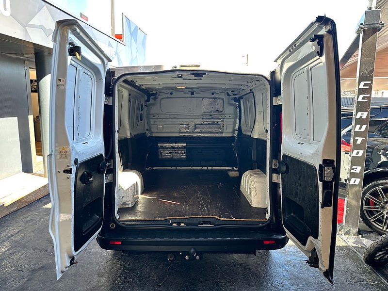 RENAULT TRAFIC III Camionnette 2019