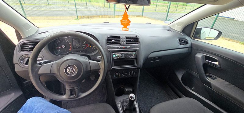 VOLKSWAGEN POLO V 2011