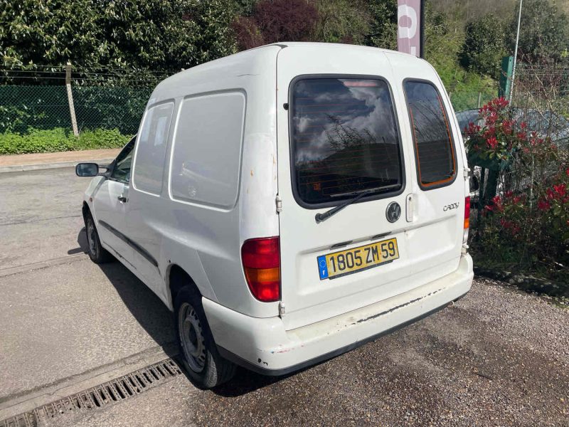 VOLKSWAGEN CADDY II 1.9D 64CV