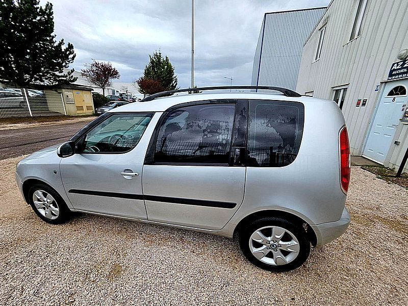 SKODA ROOMSTER 2008