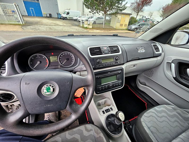 SKODA ROOMSTER 2008