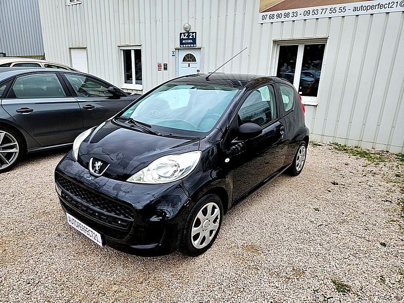 PEUGEOT 107 2009