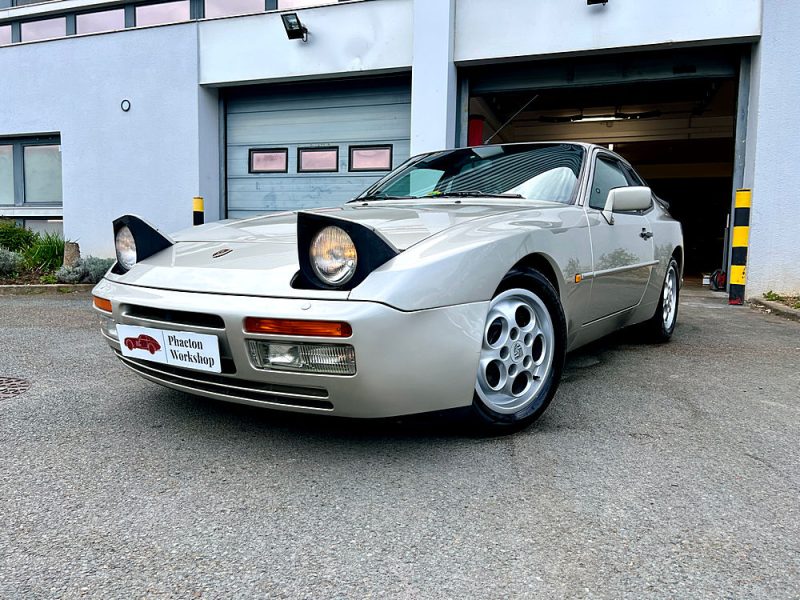 PORSCHE 944 TURBO 1988