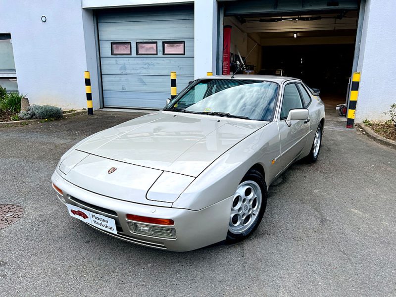 PORSCHE 944 TURBO 1988