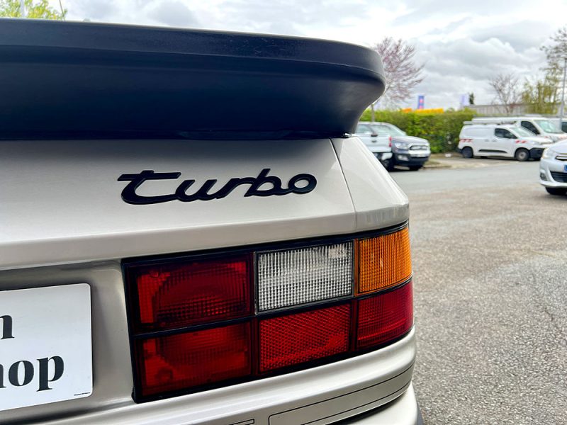 PORSCHE 944 TURBO 1988