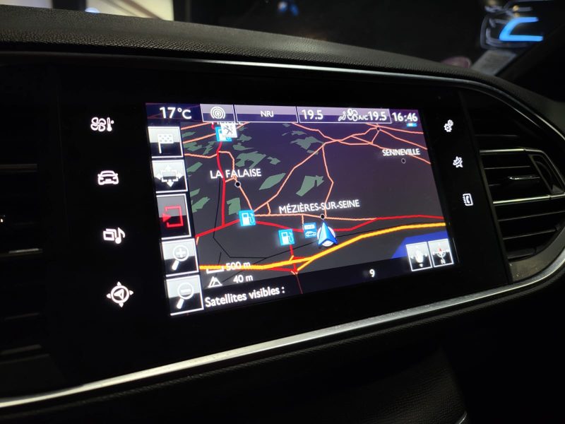 PEUGEOT 308 II GTI 1.6 THP 272cv BVM6 / TOIT PANORAMIQUE/SIEGES MASSANT/CAMERA DE RECUL
