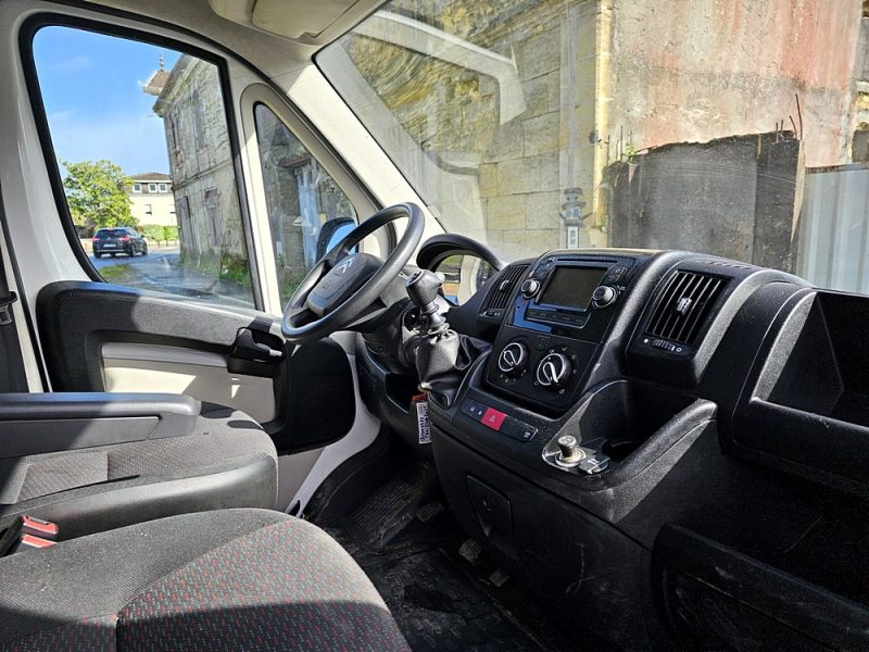 CITROEN JUMPER  CAISSE DEMENAGEUR 20 M3 AVEC HAYON ELECTRIQUE