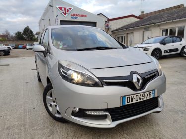 RENAULT SCENIC III 2015