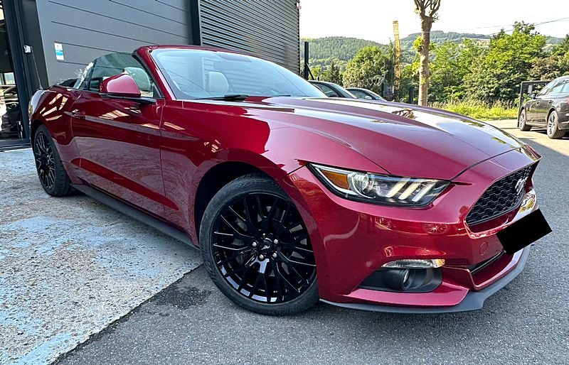 FORD Mustang Convertible 2017