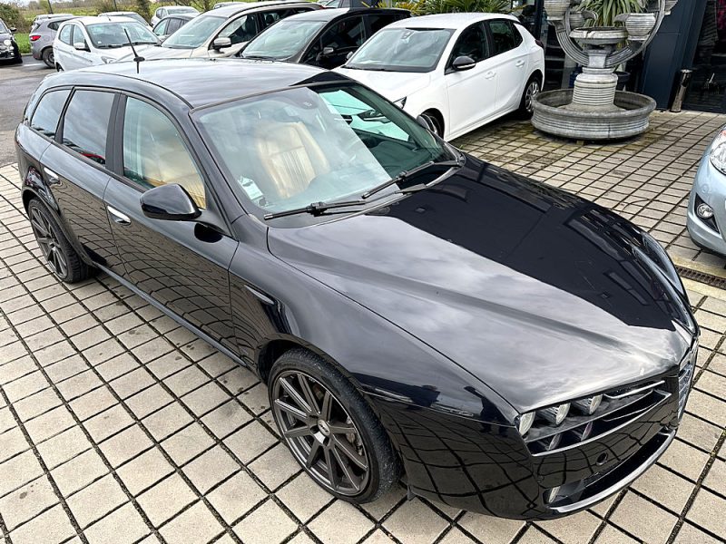 ALFA ROMEO 159 1.9L JTDM 120CH Sportwagon 