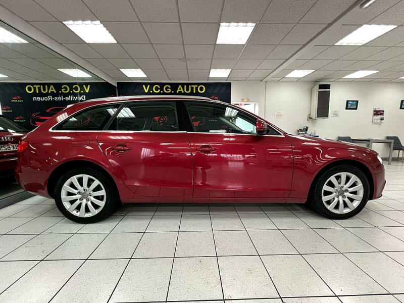 AUDI A4 B8 Avant 2.0 TDI 143cv DPF AMBITION LUXE MULTITRONIC A