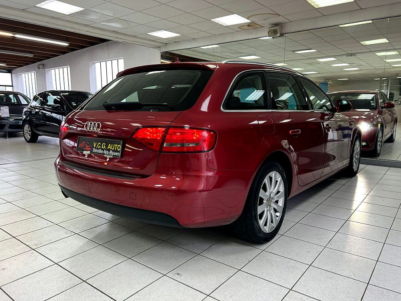 AUDI A4 B8 Avant 2.0 TDI 143cv DPF AMBITION LUXE MULTITRONIC A