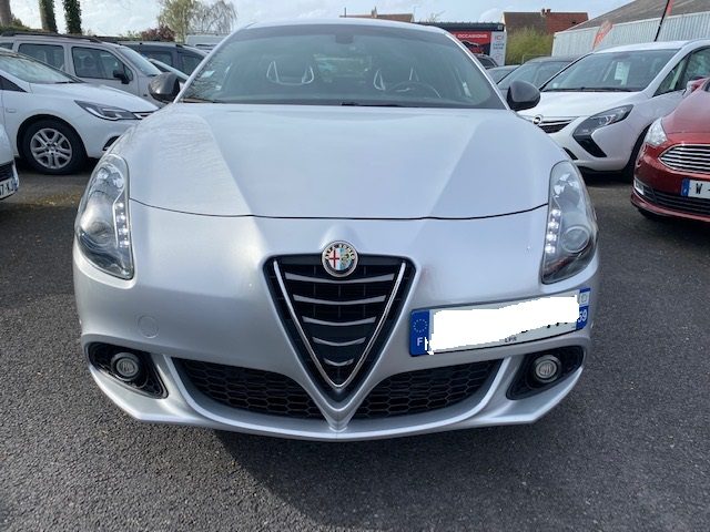 ALFA ROMEO  GIULIETTA  2016