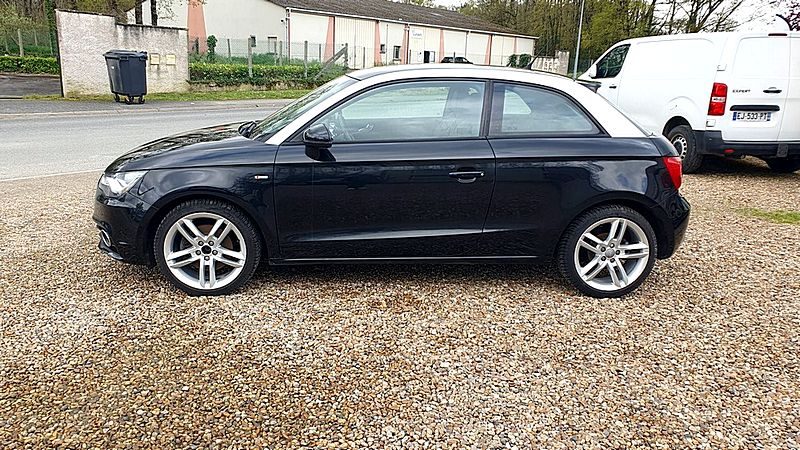 AUDI A1 2011