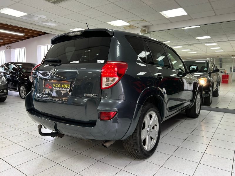 TOYOTA RAV 4 III 2.2 D 4WD 177cv CLEAN POWER