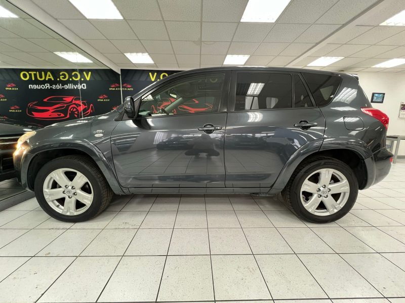 TOYOTA RAV 4 III 2.2 D 4WD 177cv CLEAN POWER