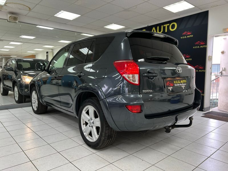 TOYOTA RAV 4 III 2.2 D 4WD 177cv CLEAN POWER