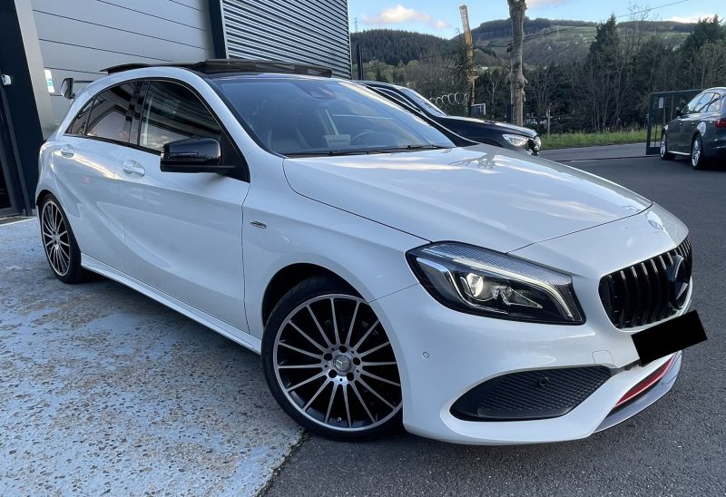 MERCEDES-BENZ Classe A 250 AMG 2.0 Turbo 218 SPORT 4MATIC 7G-DCT *PANO*