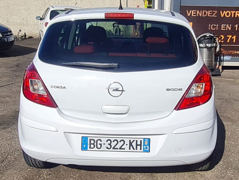 OPEL CORSA D 2011