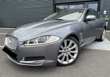 JAGUAR XF 2.0 Turbo 240 LUXE PREMIUM BVA8