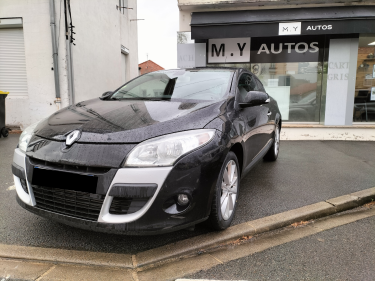 RENAULT MEGANE III Coupé XV DE FRANCE