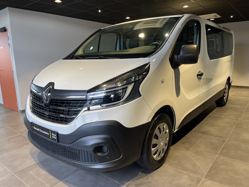 RENAULT TRAFIC COMBI 2020