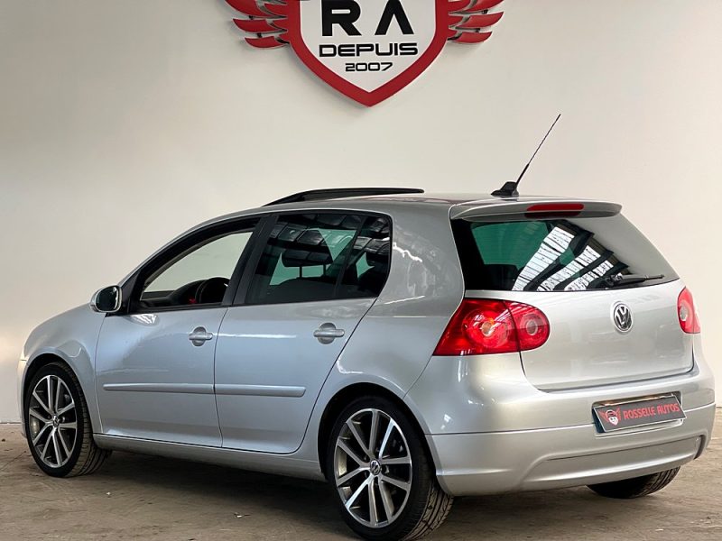 VOLKSWAGEN  Golf  V 2.0 TDI GT 140CH DSG GRELÉ