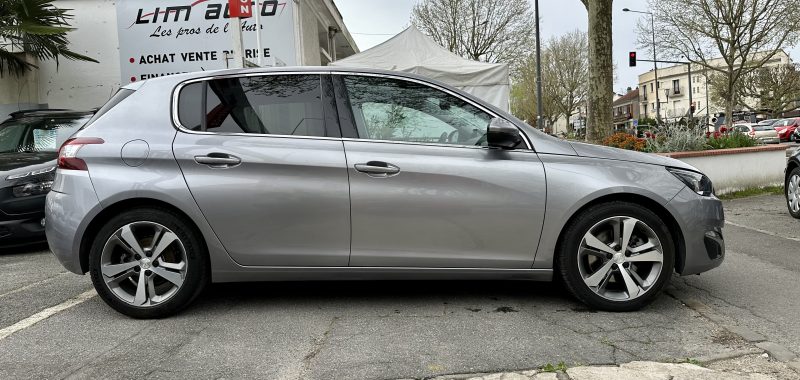 PEUGEOT 308 II 2015