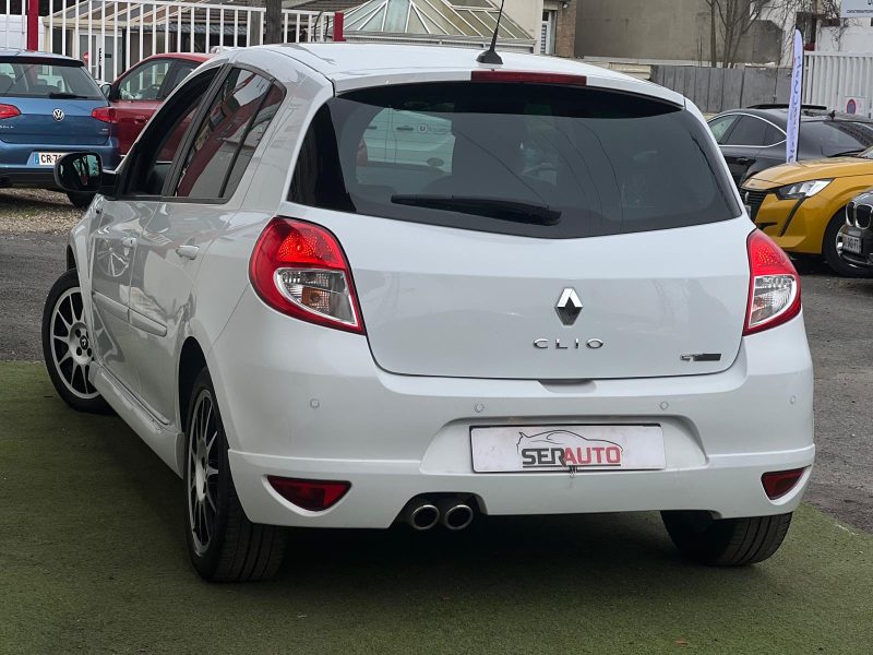 RENAULT CLIO III 2012