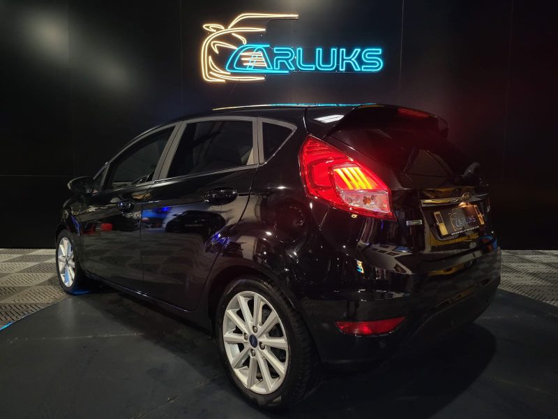 FORD FIESTA VI 1.0 EcoBoost 100cv Titanium BVA Powershift