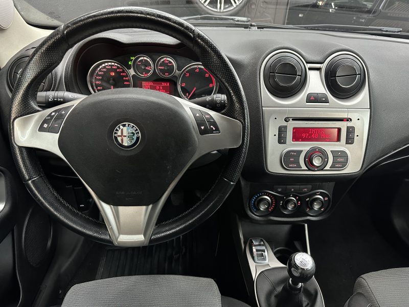 ALFA ROMEO MITO 2011