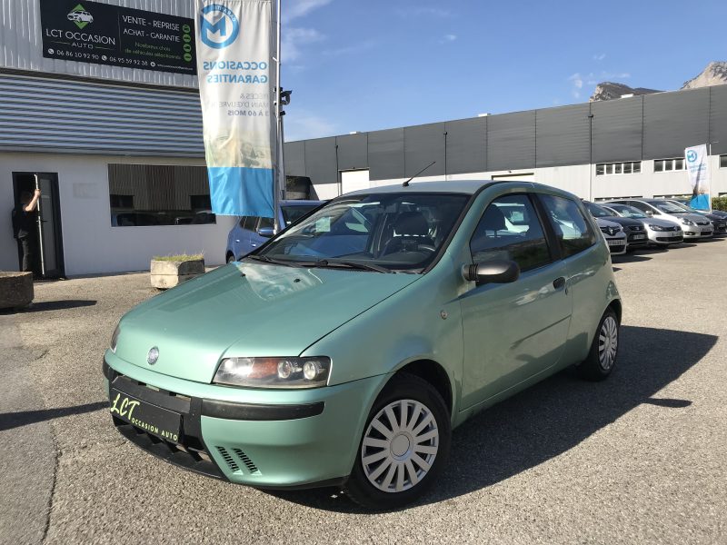 FIAT PUNTO - 1.2i 60cv ELX - DANS L'ÉTAT DU CONTROLE TECHNIQUE