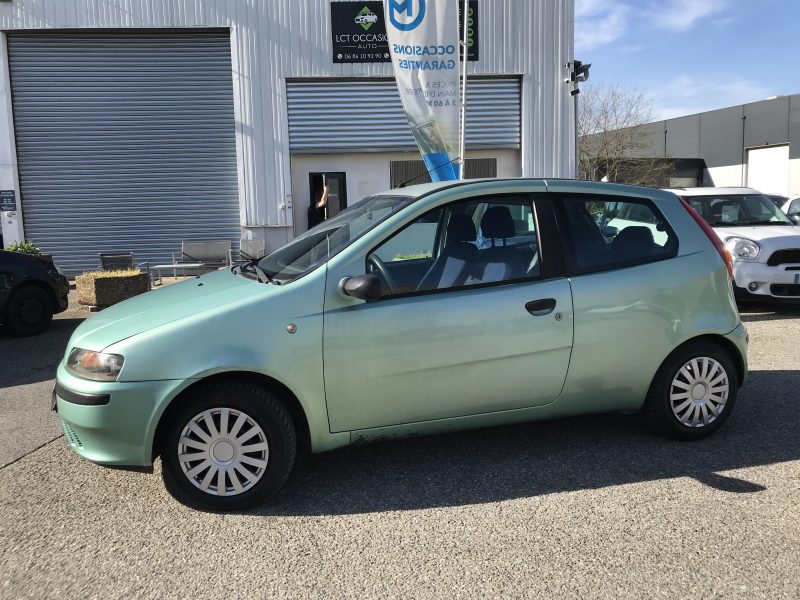 FIAT PUNTO - 1.2i 60cv ELX - DANS L'ÉTAT DU CONTROLE TECHNIQUE