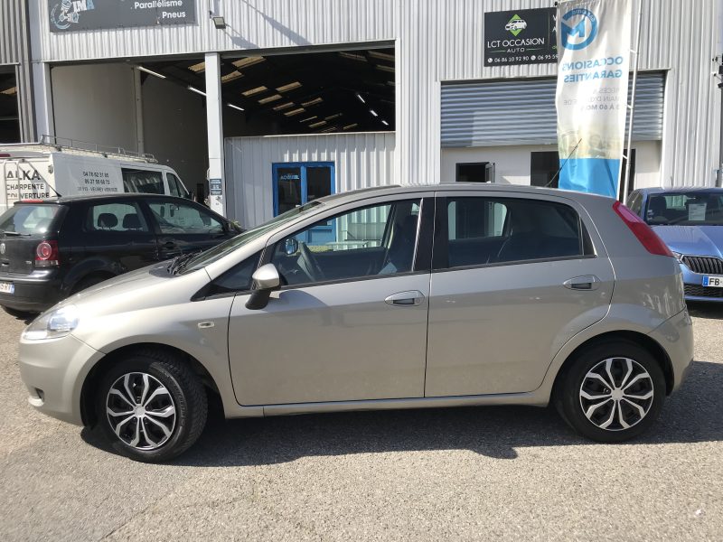 FIAT GRANDE PUNTO - 1.2 i 65cv DYNAMIC 5 portes  - GARANTIE 6 MOIS