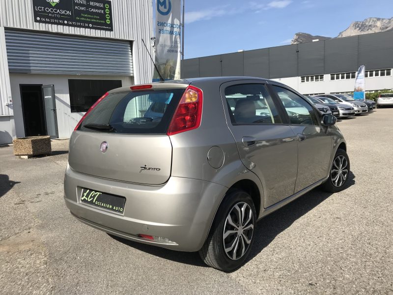 FIAT GRANDE PUNTO - 1.2 i 65cv DYNAMIC 5 portes  - GARANTIE 6 MOIS