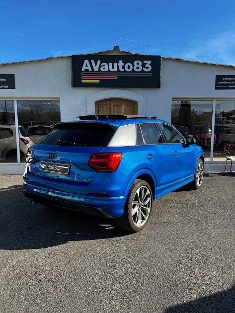 AUDI Q2 2.0 TDI 150 S-Line S Tronic / Toit Ouvrant / Révisée 