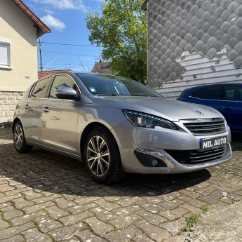 PEUGEOT 308 2015