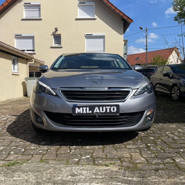 PEUGEOT 308 2015