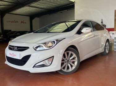 HYUNDAI i40 I 2013