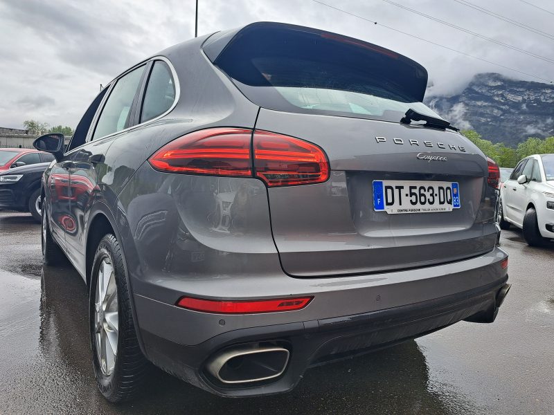 PORSCHE CAYENNE 2015