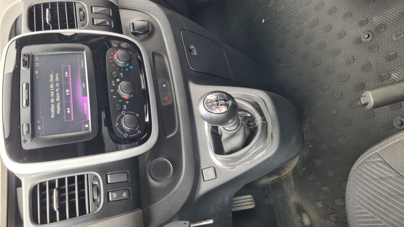 RENAULT TRAFIC III Fourgon 2017